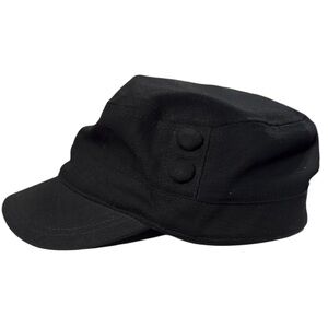 Unisex black cap!